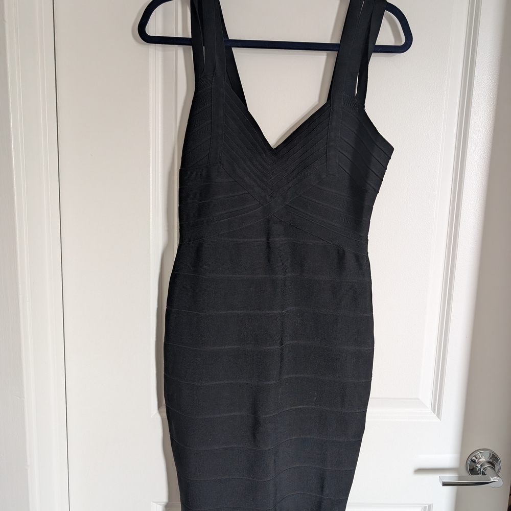 Alice + Olivia Black Strapless Dress